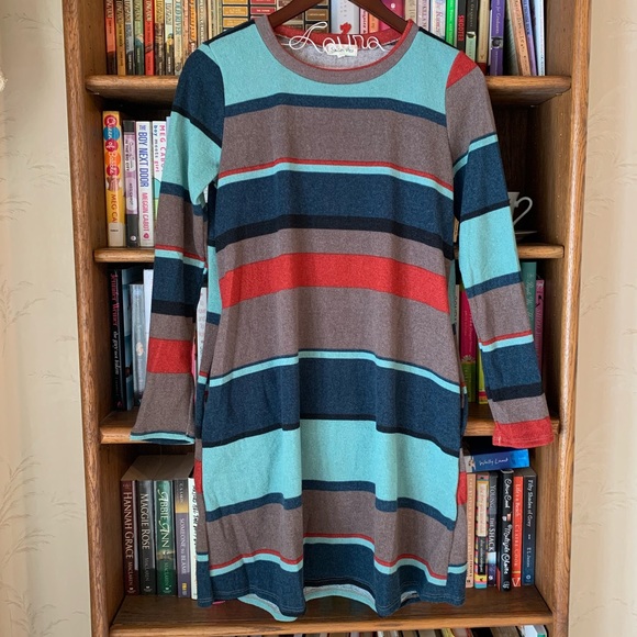 Sweet Pea Dresses & Skirts - Sweet Pea Casual Dress with Pockets
